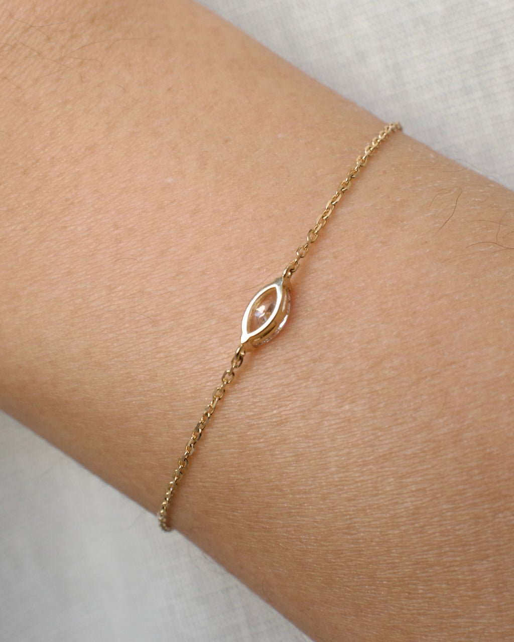 The floating diamond