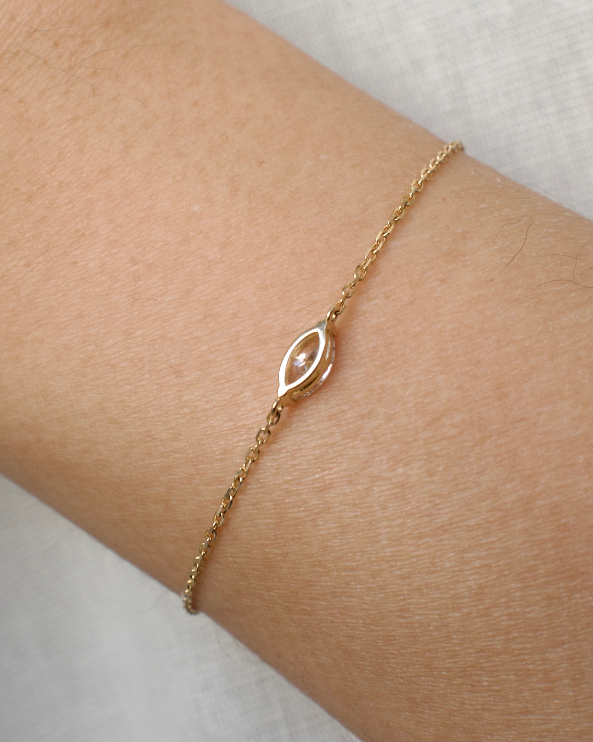 The floating diamond